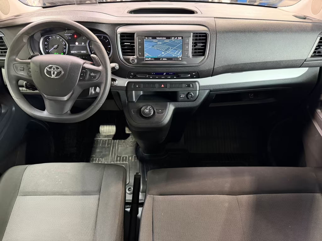 Toyota Proace (Verso)
