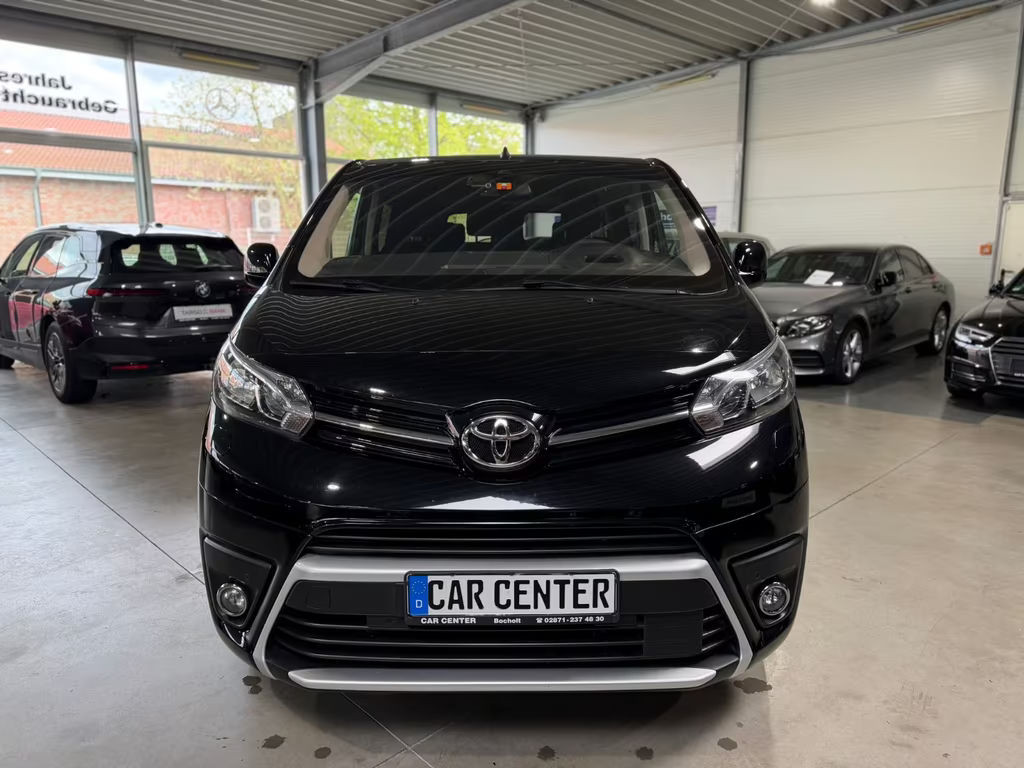 Toyota Proace (Verso)