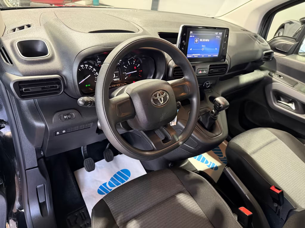Toyota Proace (Verso)