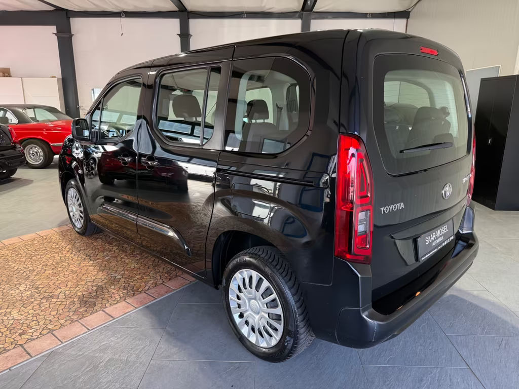 Toyota Proace (Verso)