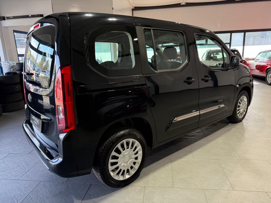 Toyota Proace (Verso)