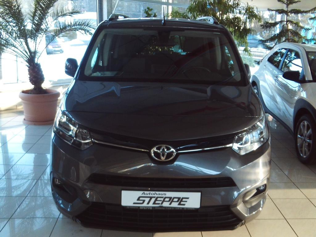 Toyota Proace (Verso)