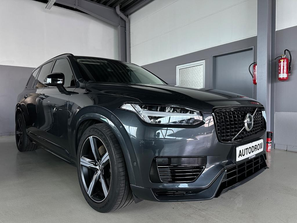 Volvo XC90 R-Design Recharge