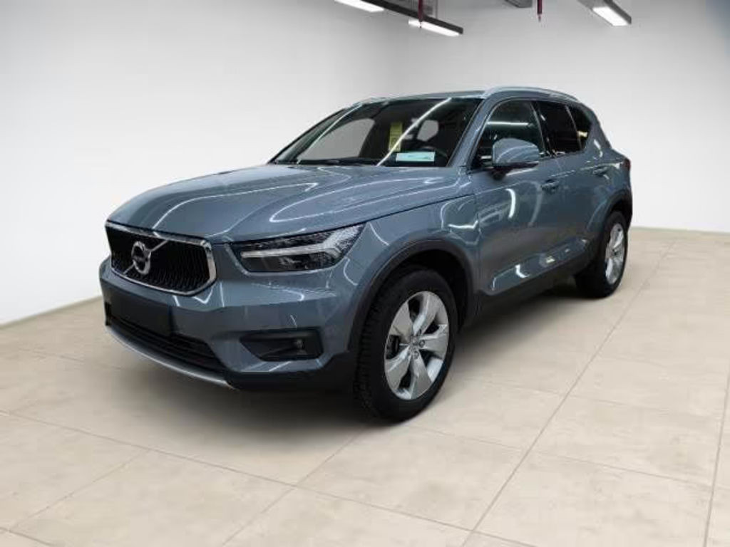 Volvo XC40 Momentum T3