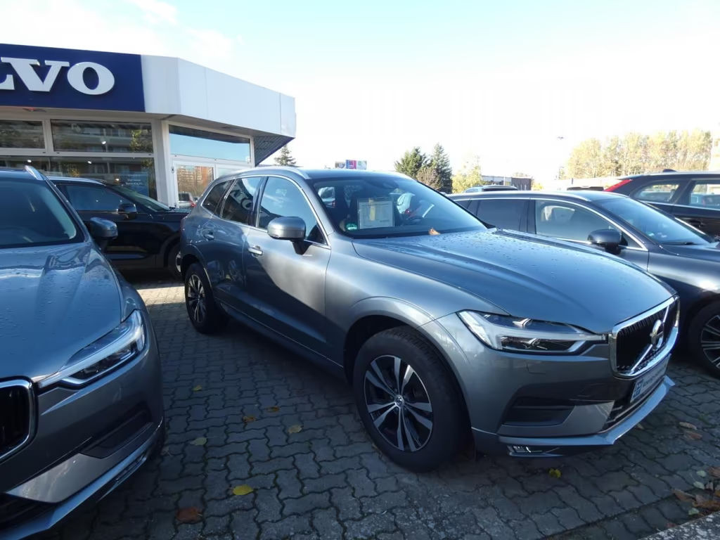 Volvo XC60 AWD Momentum
