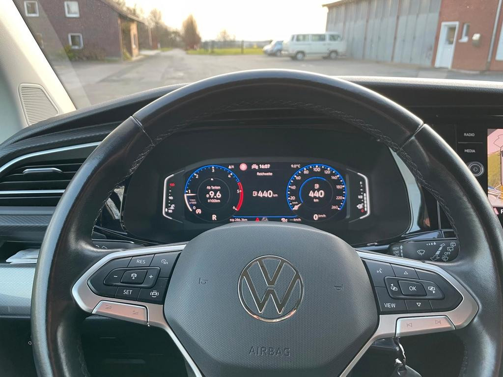 Volkswagen Multivan