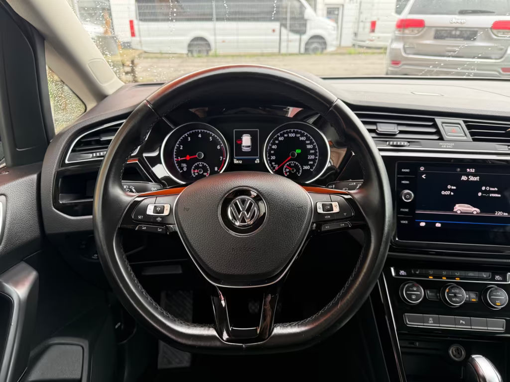 Volkswagen Touran