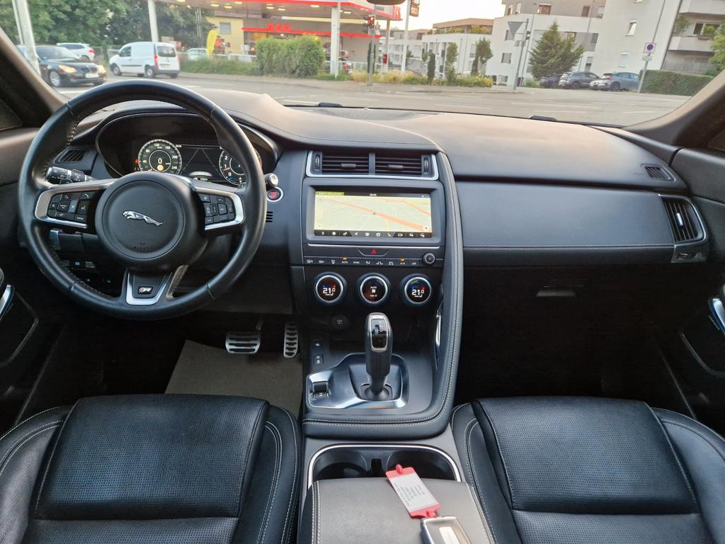 Jaguar E-Pace