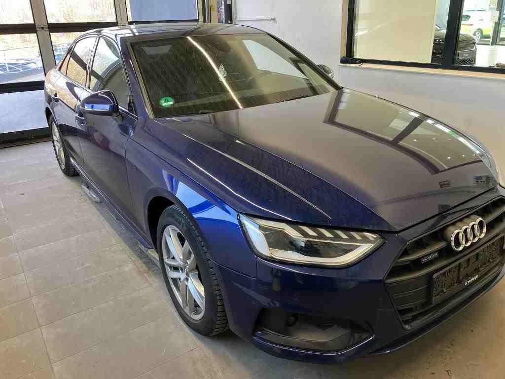 Audi A4 Sedan Quattro 40 TDI