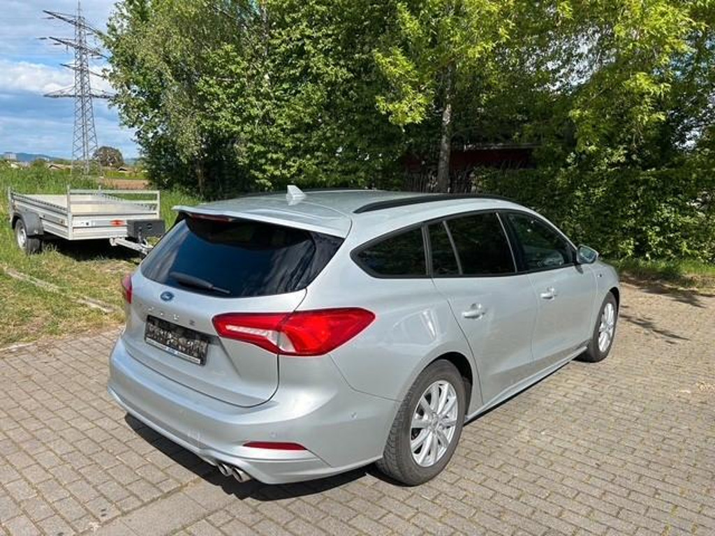 Ford Focus Wagon ST Line