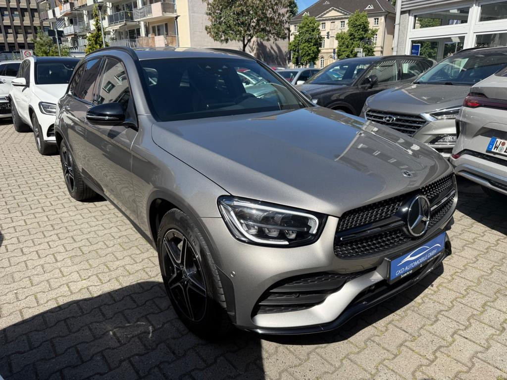 Mercedes-Benz GLC-Klasse GLC 220 AMG Line GLC 220 d