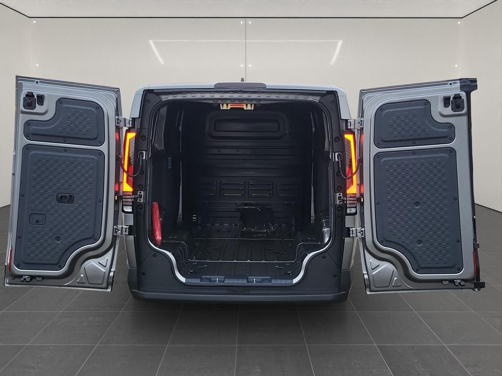 Kia PV5 Passenger