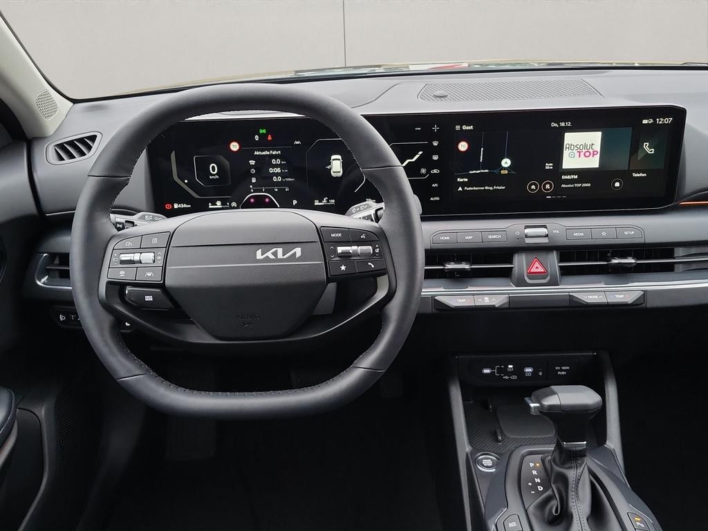 Kia K4