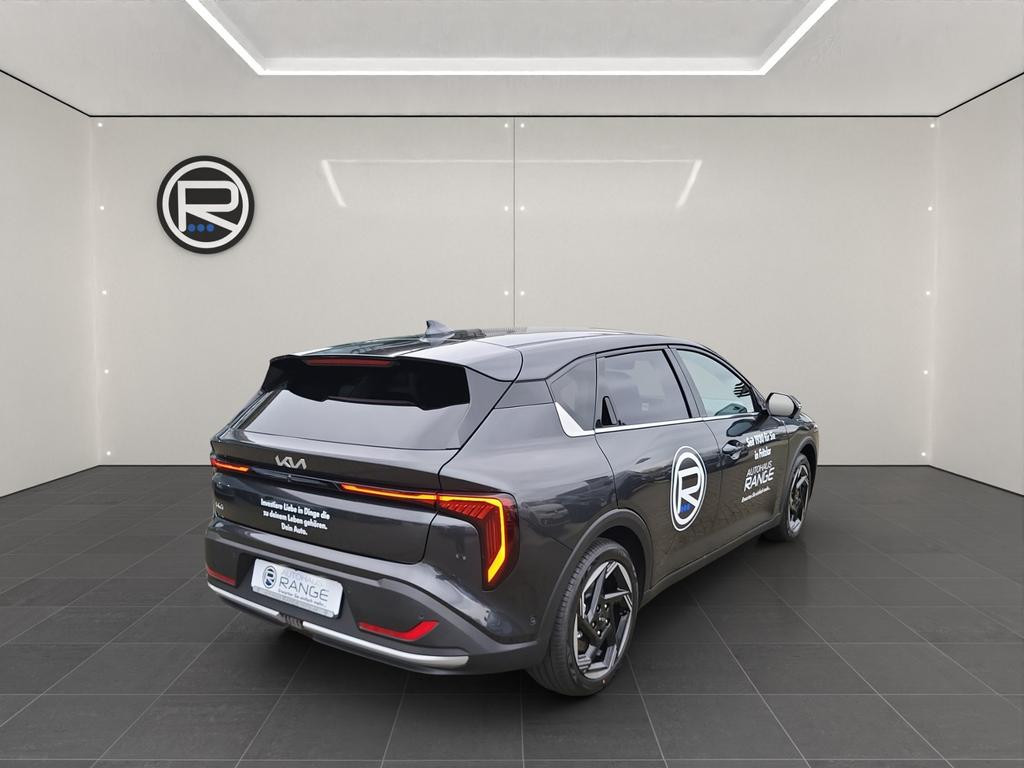 Kia K4