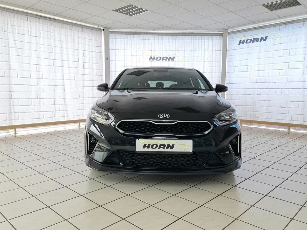 Kia ProCeed