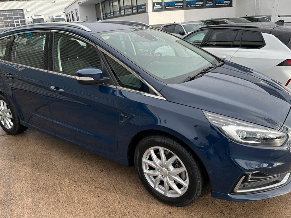 Ford S-Max