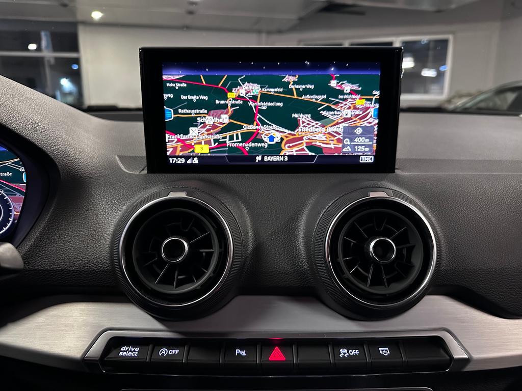 Audi SQ2