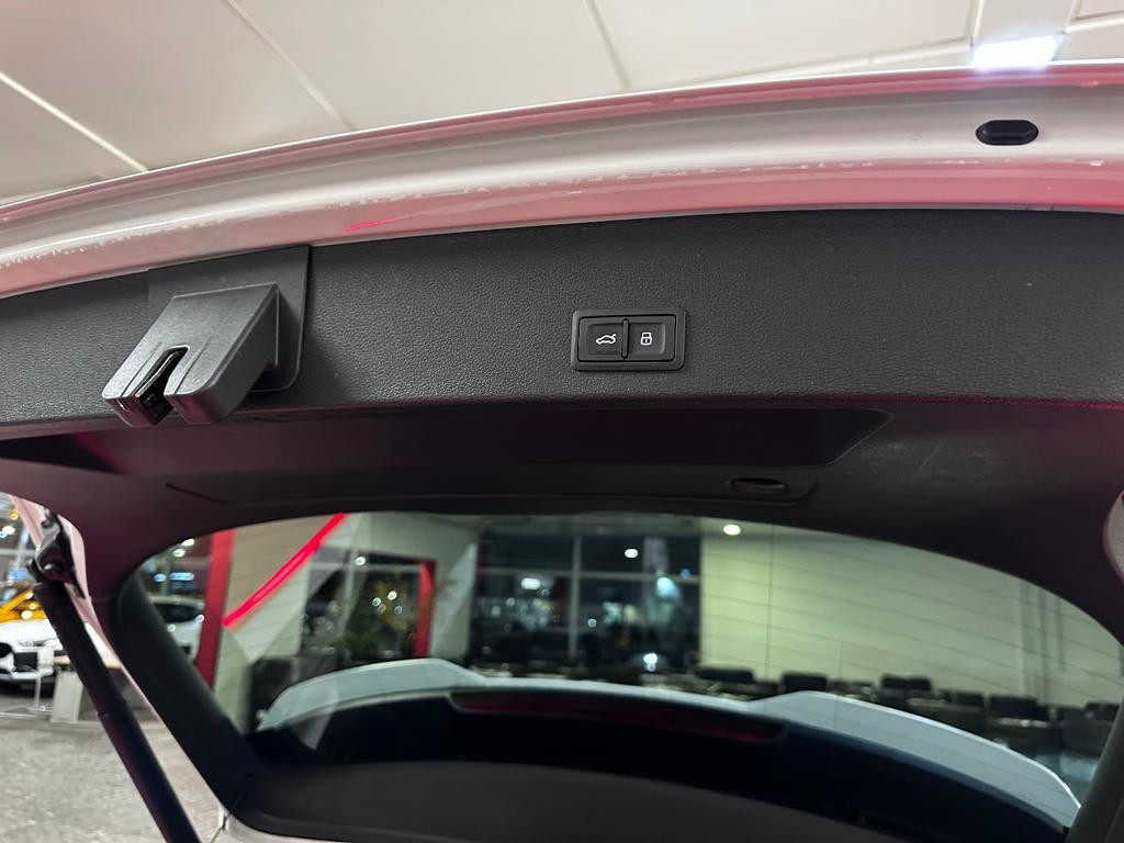 Audi SQ2