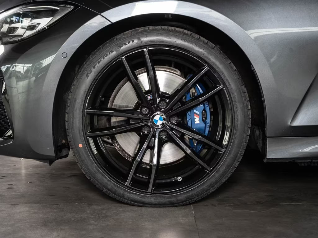 BMW M340