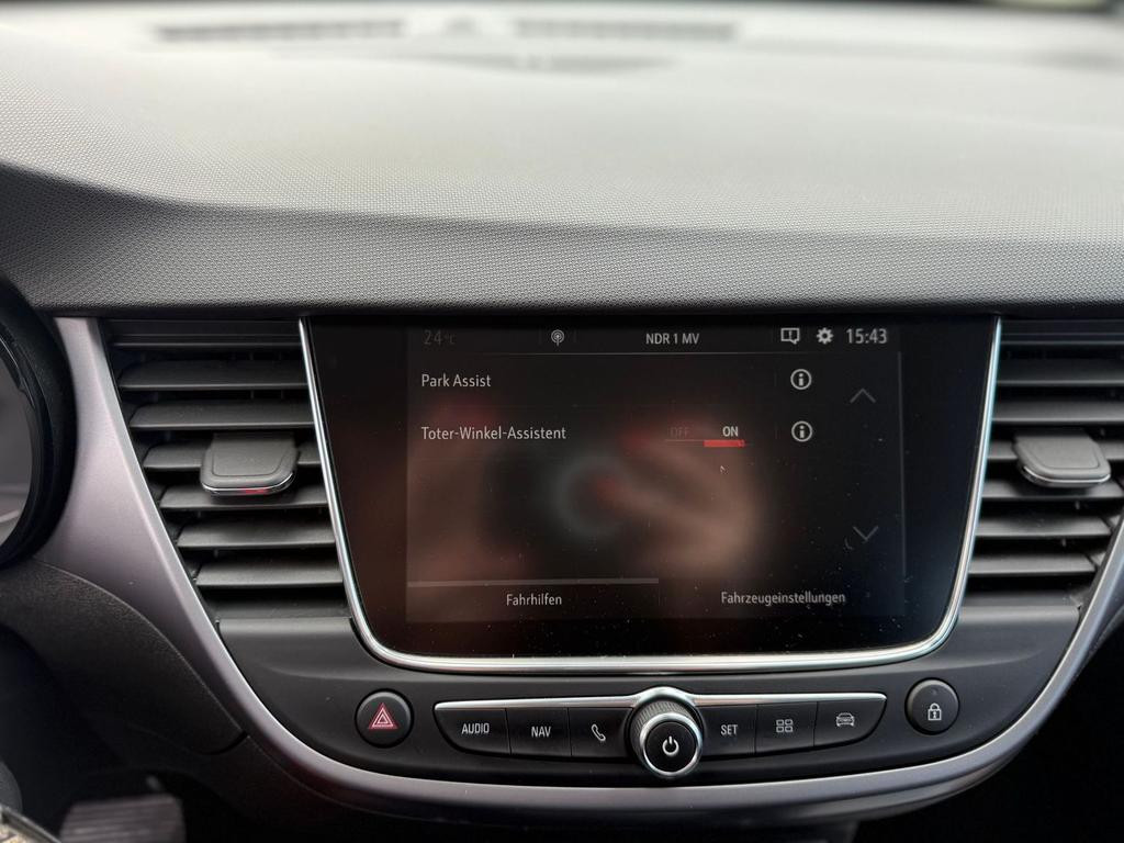 Opel Crossland X