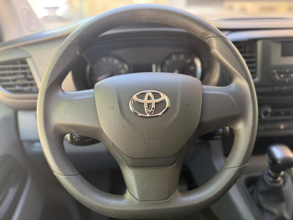 Toyota Proace (Verso)