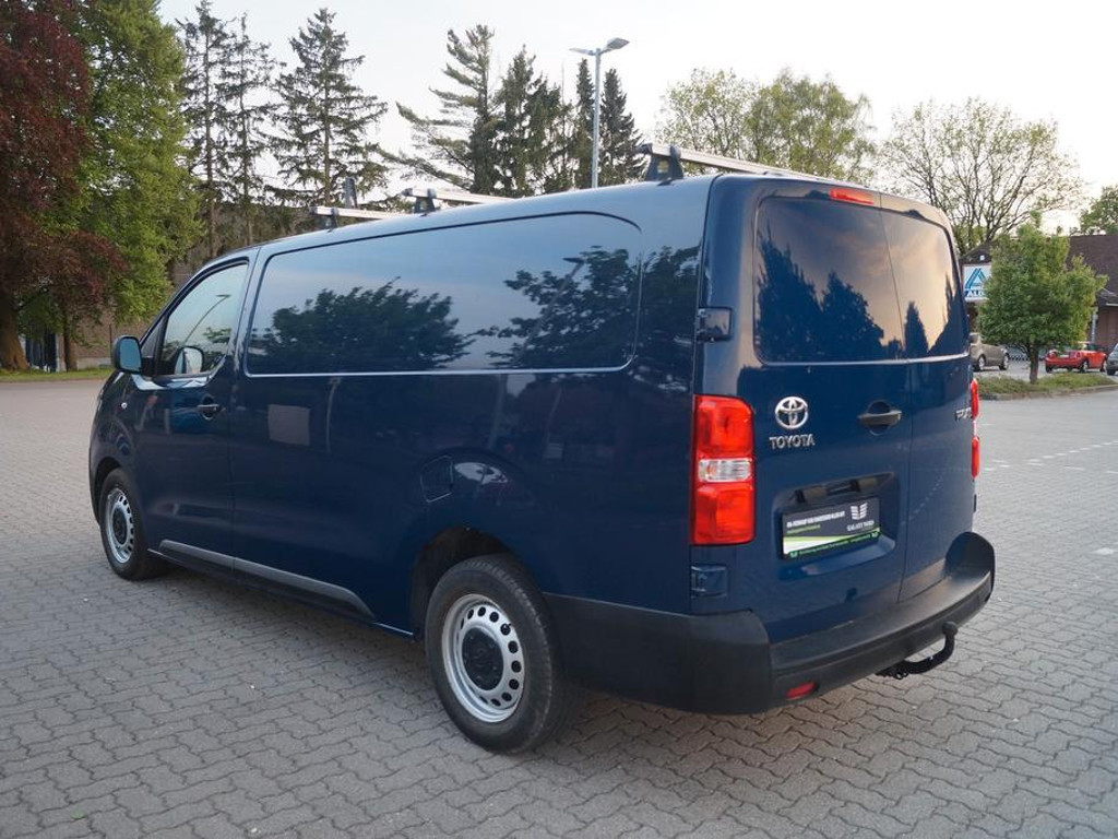 Toyota Proace (Verso)
