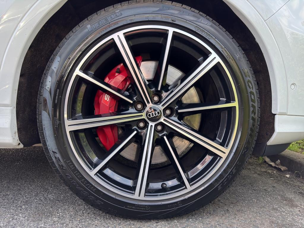 Audi SQ7