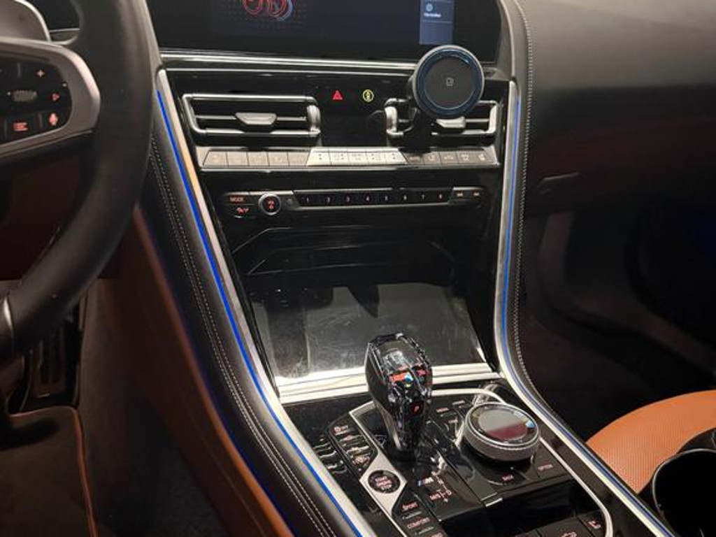 BMW M850