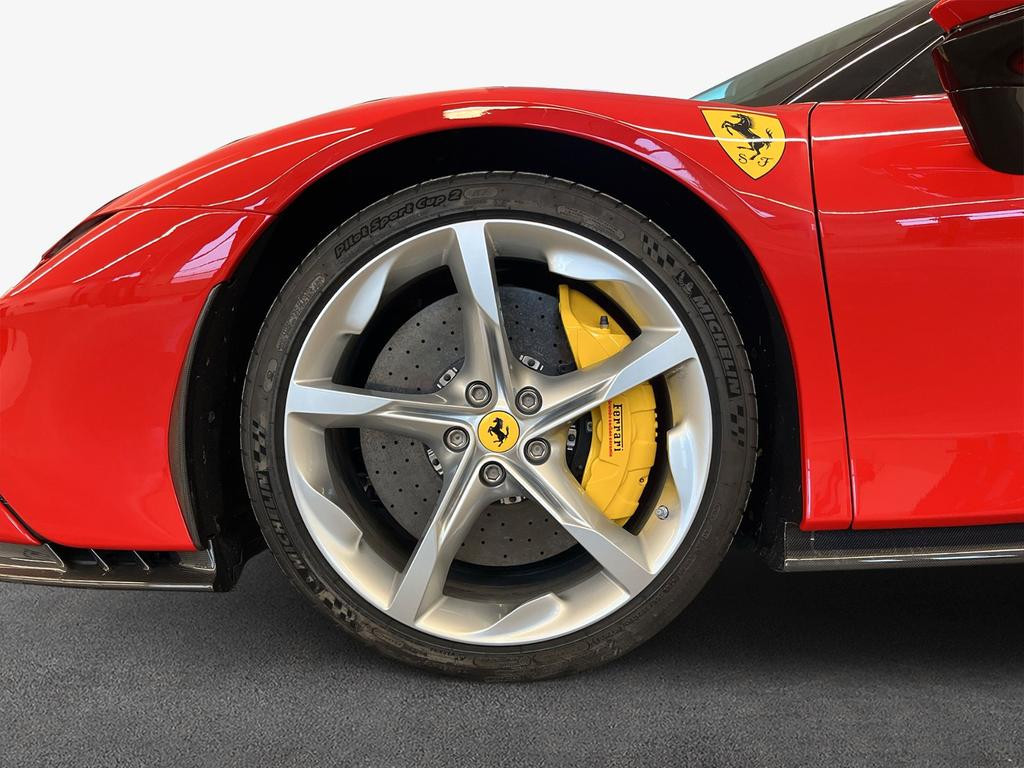 Ferrari SF90