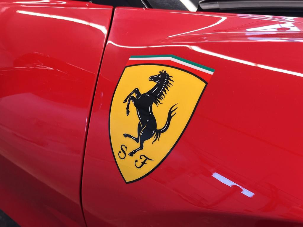 Ferrari SF90