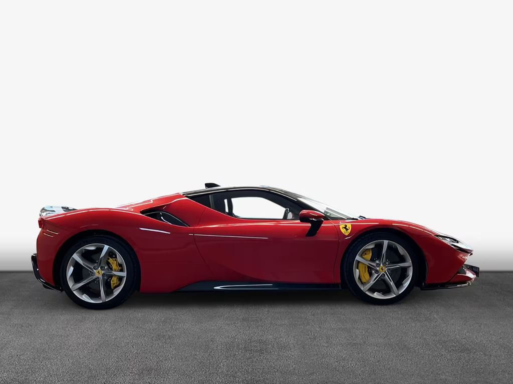Ferrari SF90