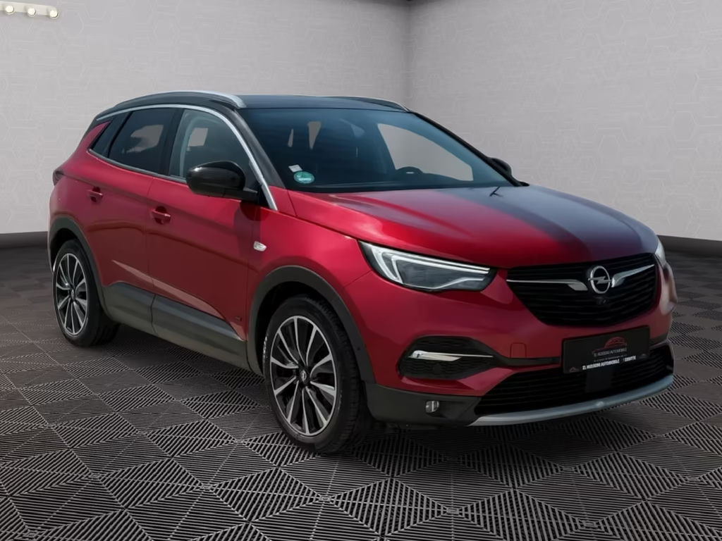 Opel Grandland Hybrid