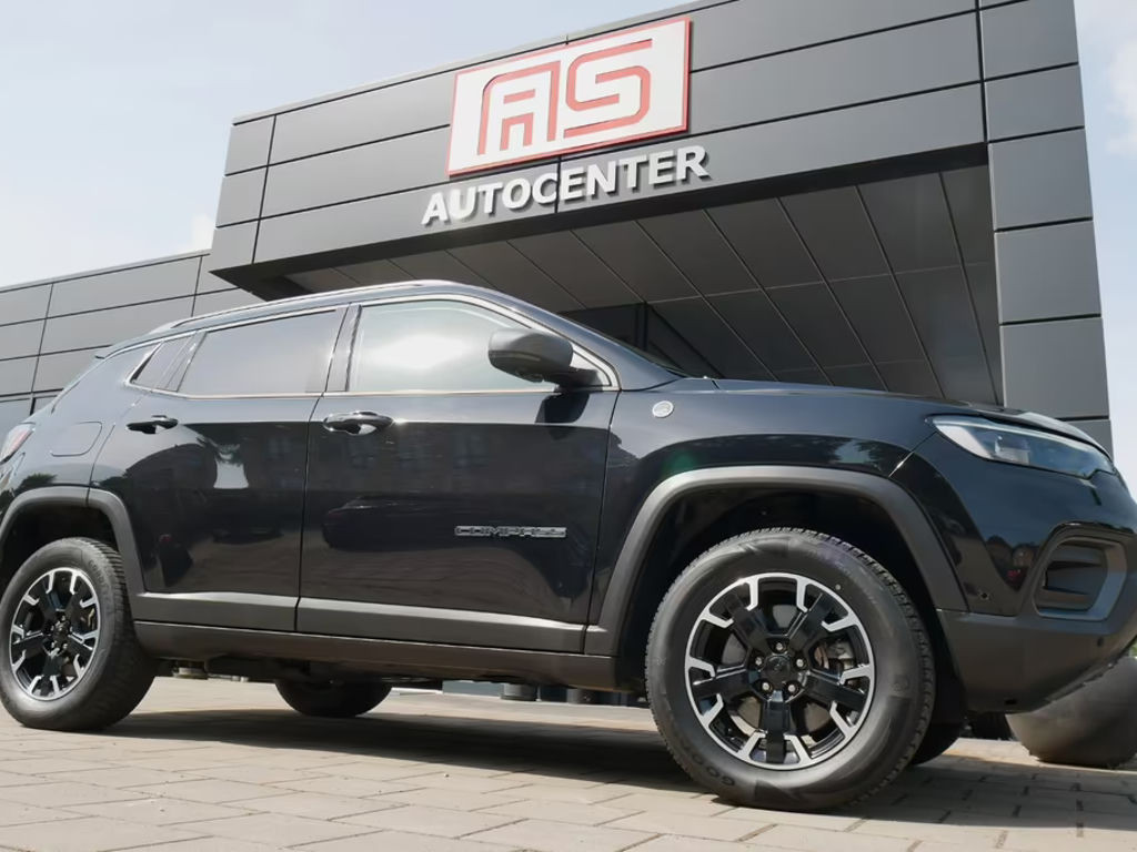 Jeep Compass 4xe 4x4 Trailhawk