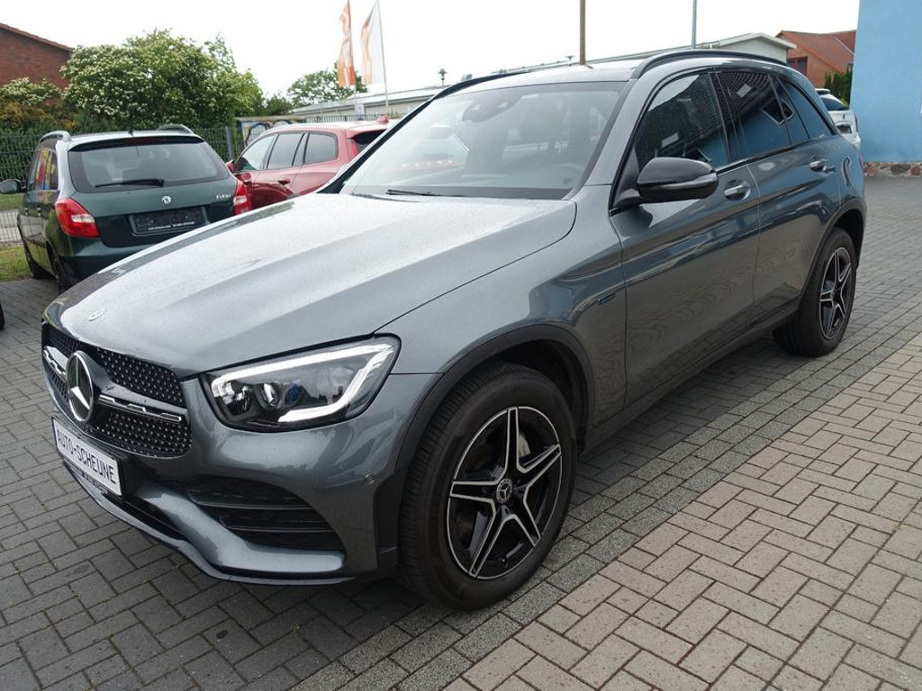 Mercedes-Benz GLC-Klasse GLC 300 AMG Line