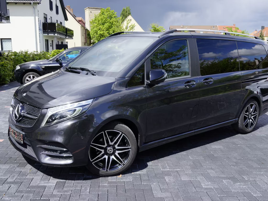 Mercedes-Benz V-Klasse V 220 AMG Line Limousine Lang V 220 d