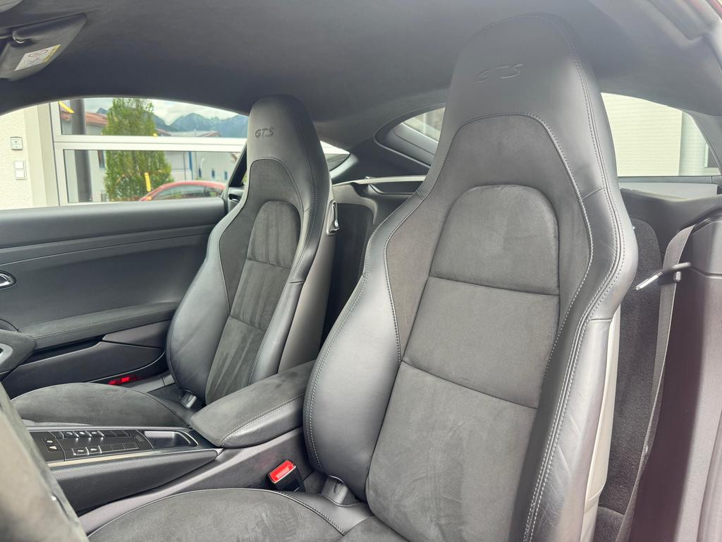 Porsche Cayman