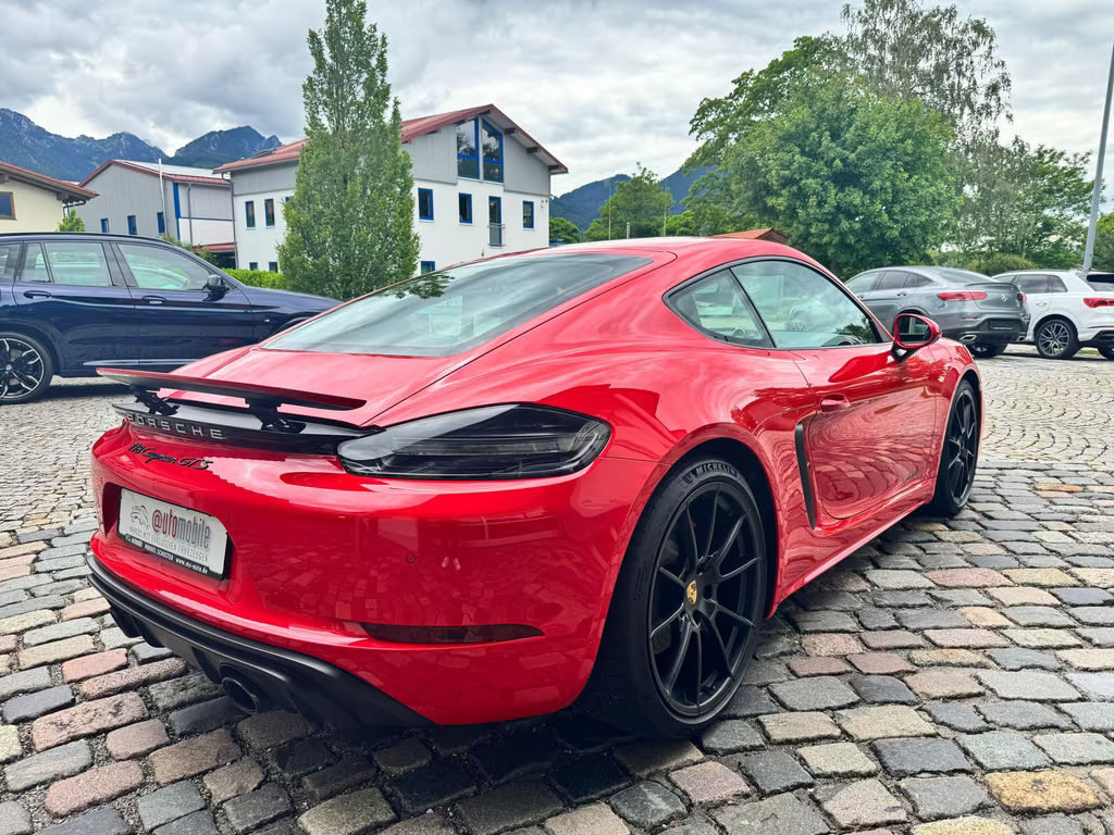 Porsche Cayman