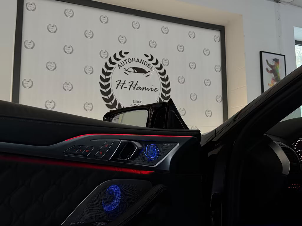 BMW M8