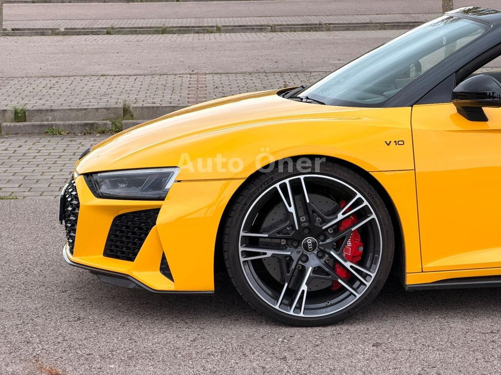 Audi R8 Spyder Quattro 5.2 FSI Performance