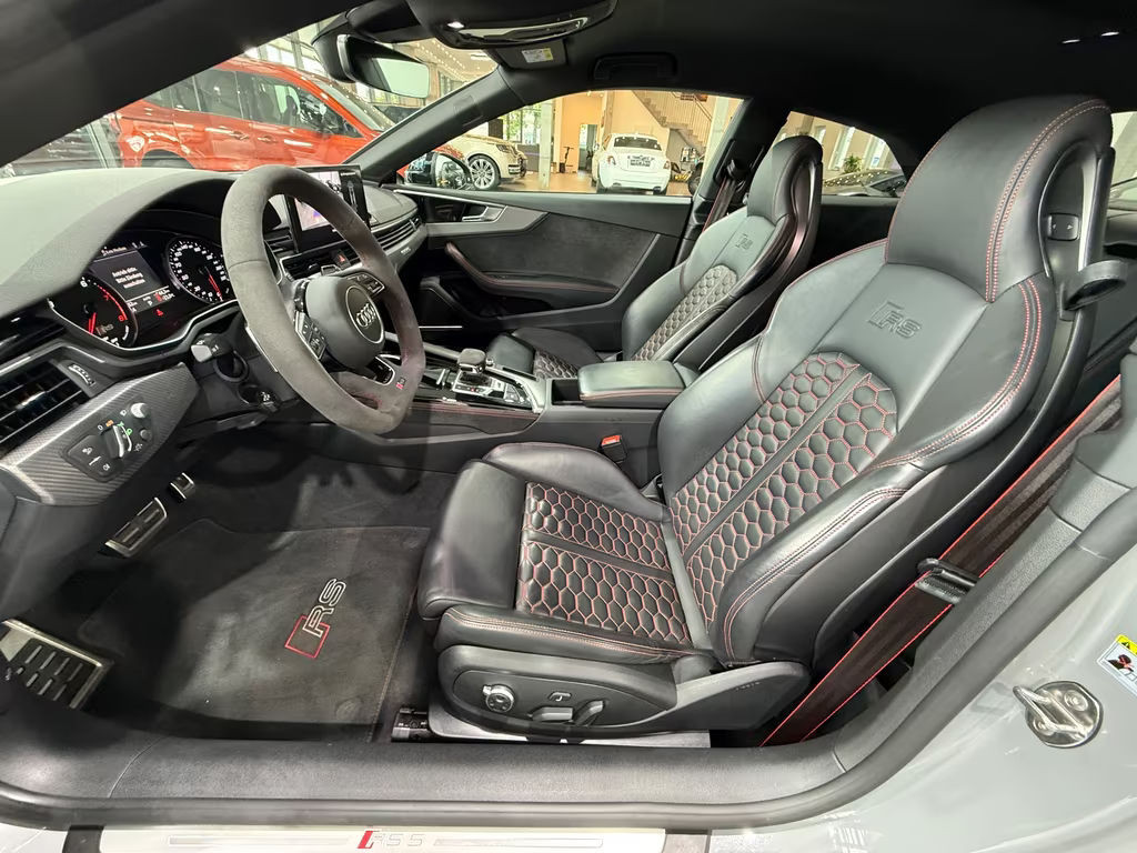 Audi RS5