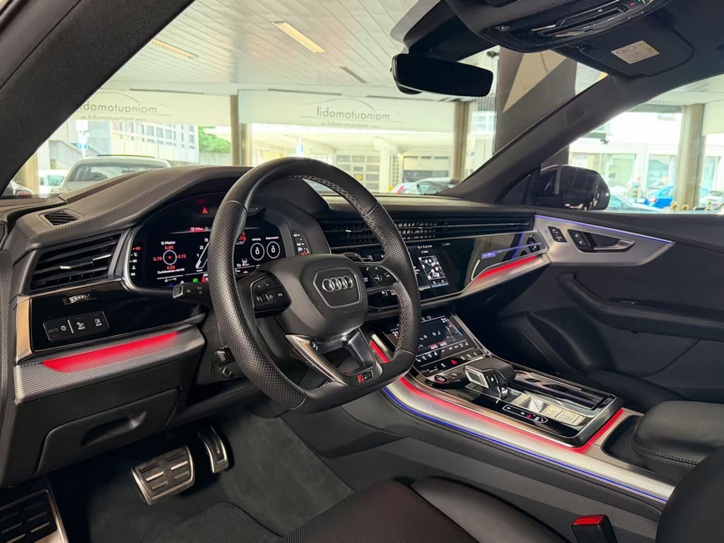 Audi RS Q8