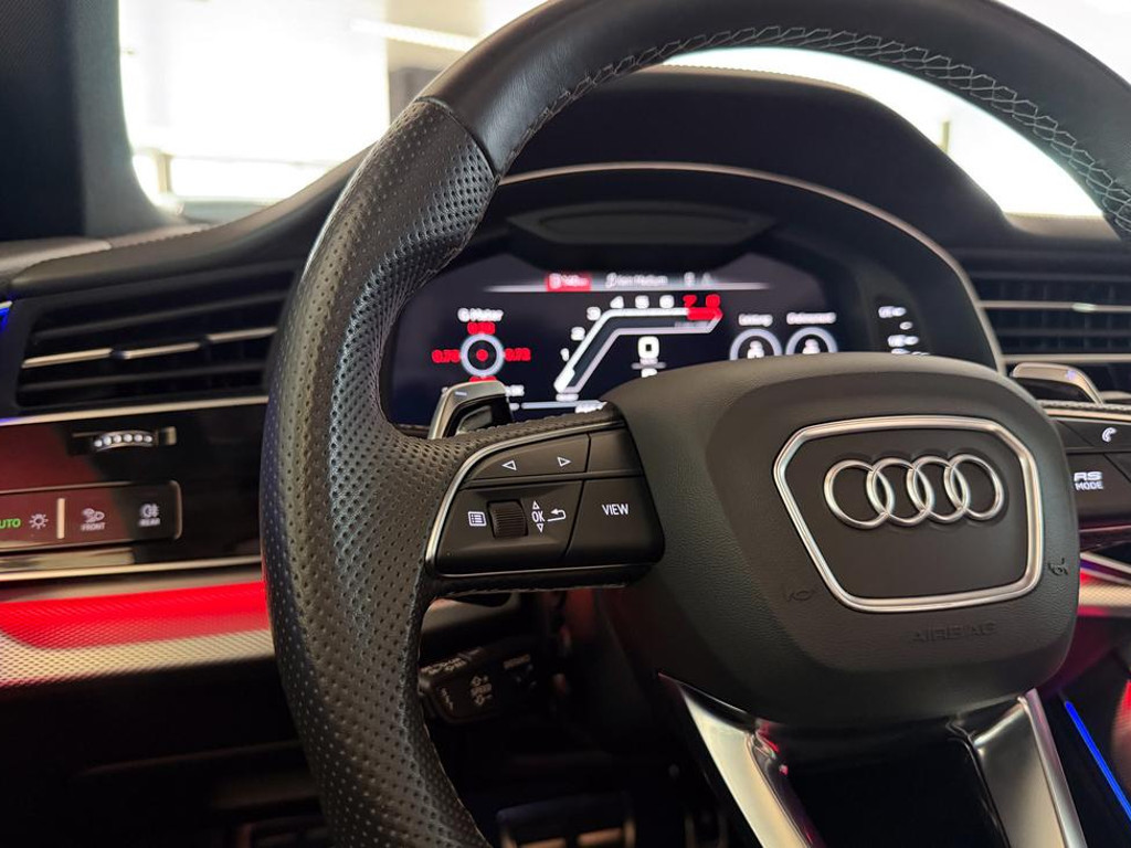 Audi RS Q8