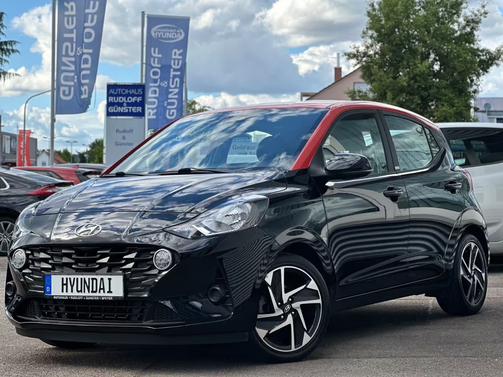 Hyundai i10 1,2 AT NAVI/CAM/CLIMAA/SHZ/LHZ/8FACH/GARANT.