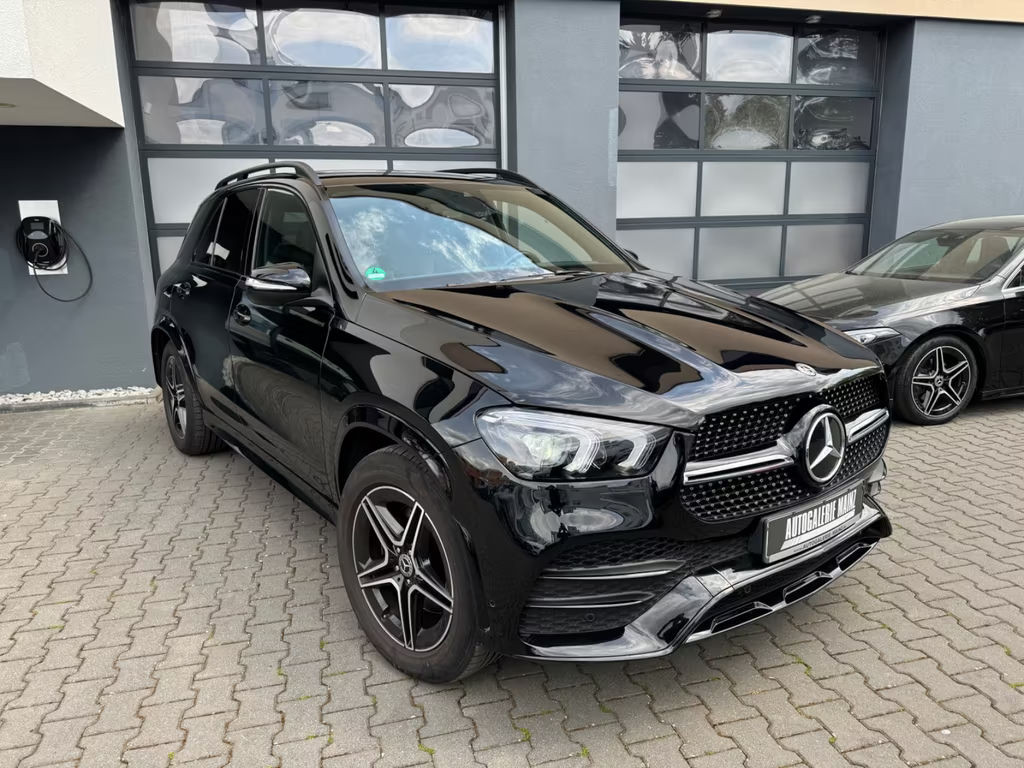 Mercedes-Benz GLE-Klasse GLE 300 4MATIC AMG Line GLE 300 d