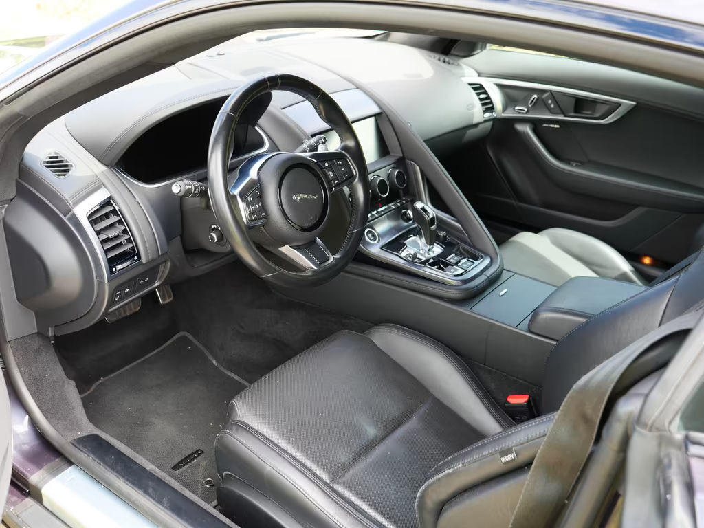 Jaguar F-Type
