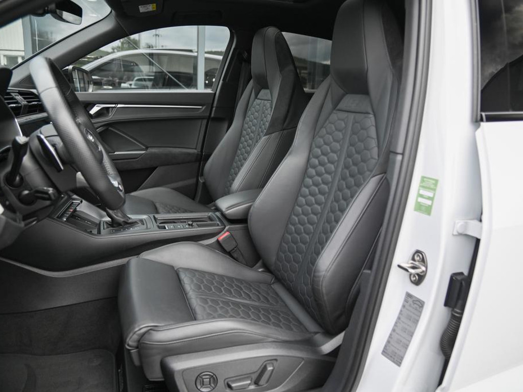 Audi RS Q3