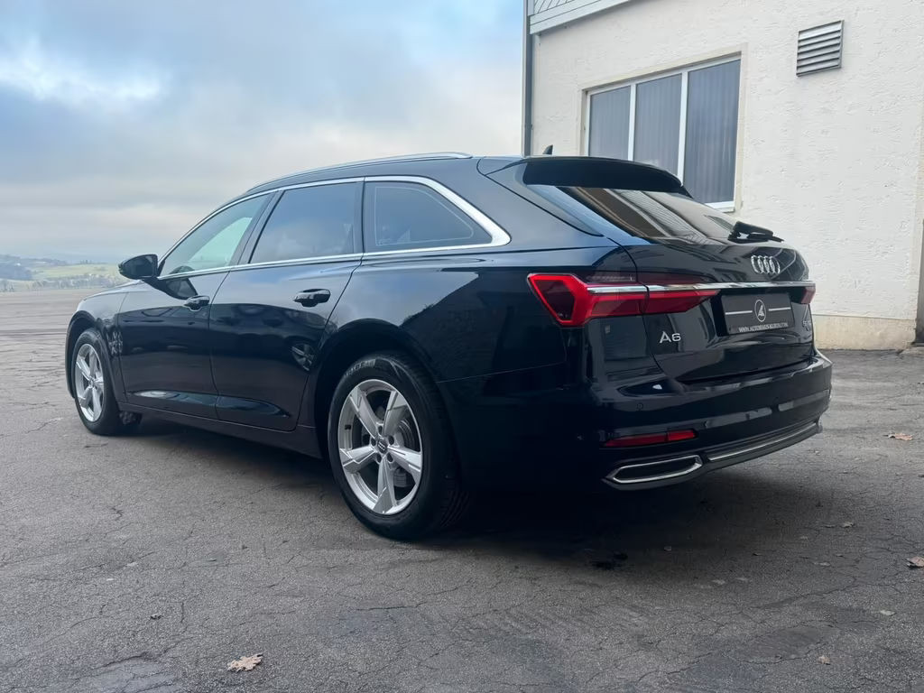 Audi A6 Avant Quattro