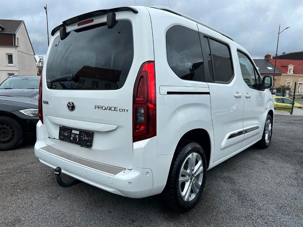 Toyota Proace (Verso)