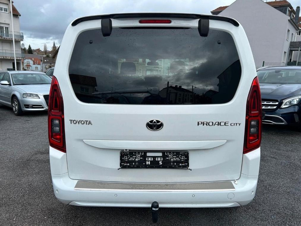 Toyota Proace (Verso)