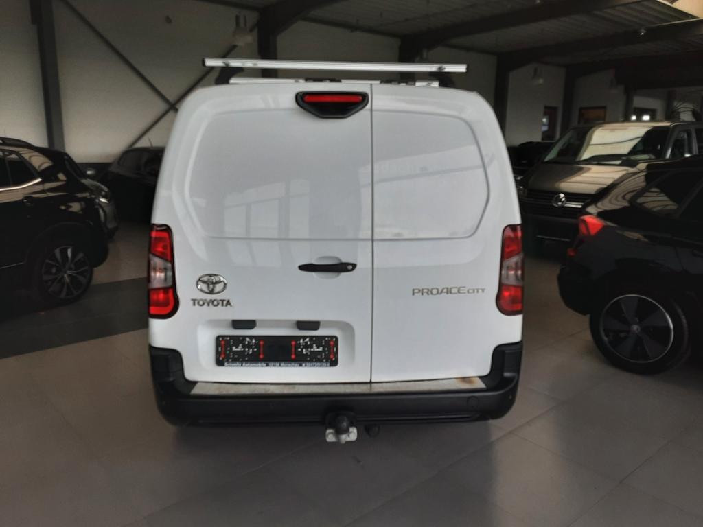Toyota Proace (Verso)